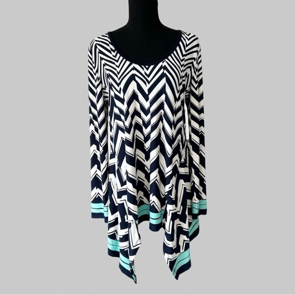 Eci Waves Pattern Draped Asymmetrical Hem Tunics - Picture 1 of 15